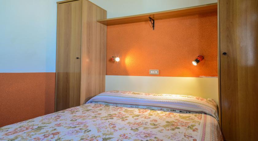 Villa Garuti Village Padenghe sul Garda Habitación foto