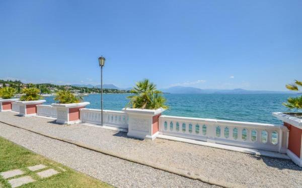 Villa Garuti Village Padenghe sul Garda Habitación foto